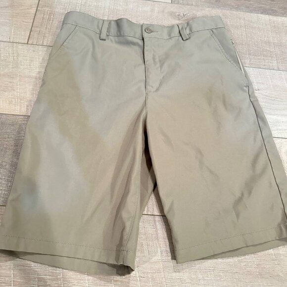 LANDS END BOYS DRI FIT TAN KHAKI UNIFORM SHORTS SIZE 16 - Picture 2 of 8